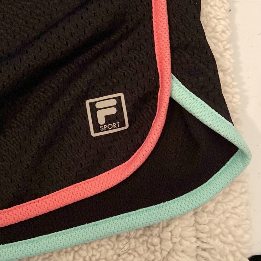Athletic shorts by Fila - Picture 2 of 4